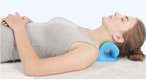 Neck Traction™ - L'Oreiller de Massage Cervicale - dispositif de Traction chiropratique n°1 - malakaya.com -Avant et Apres utilisation -malakaya.com